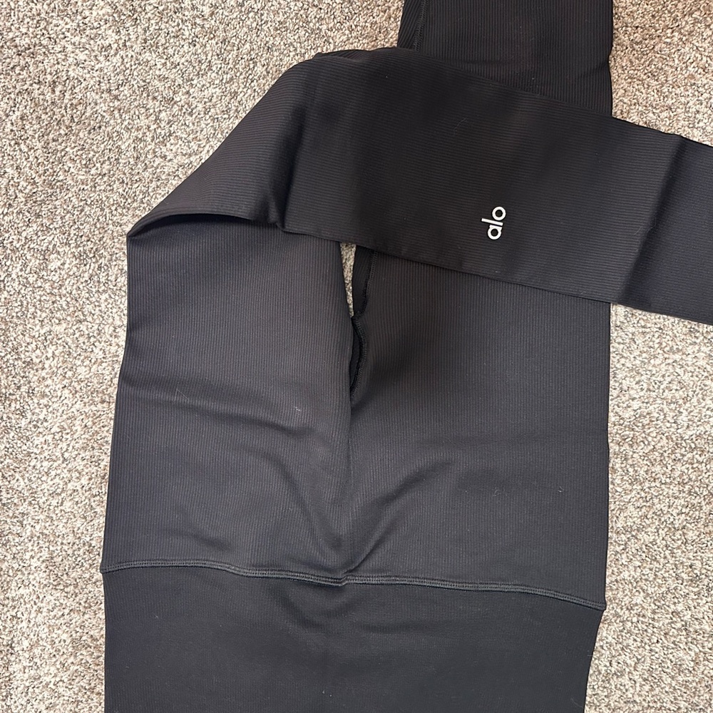 ALO Yoga ribbed Black Leggings